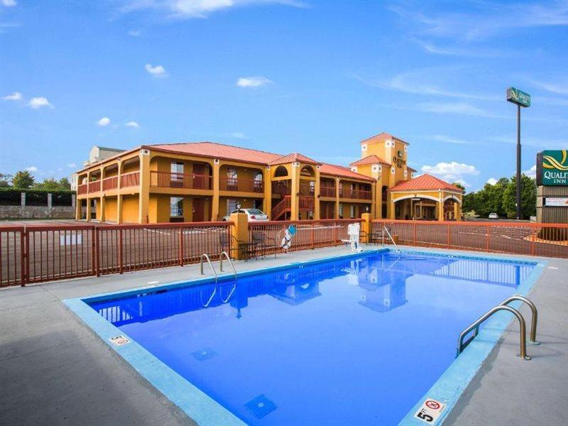 Quality Inn - White House Exterior photo